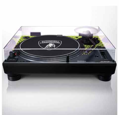 Technics SL-1200M7PEG Lamborghini Edition, zöld